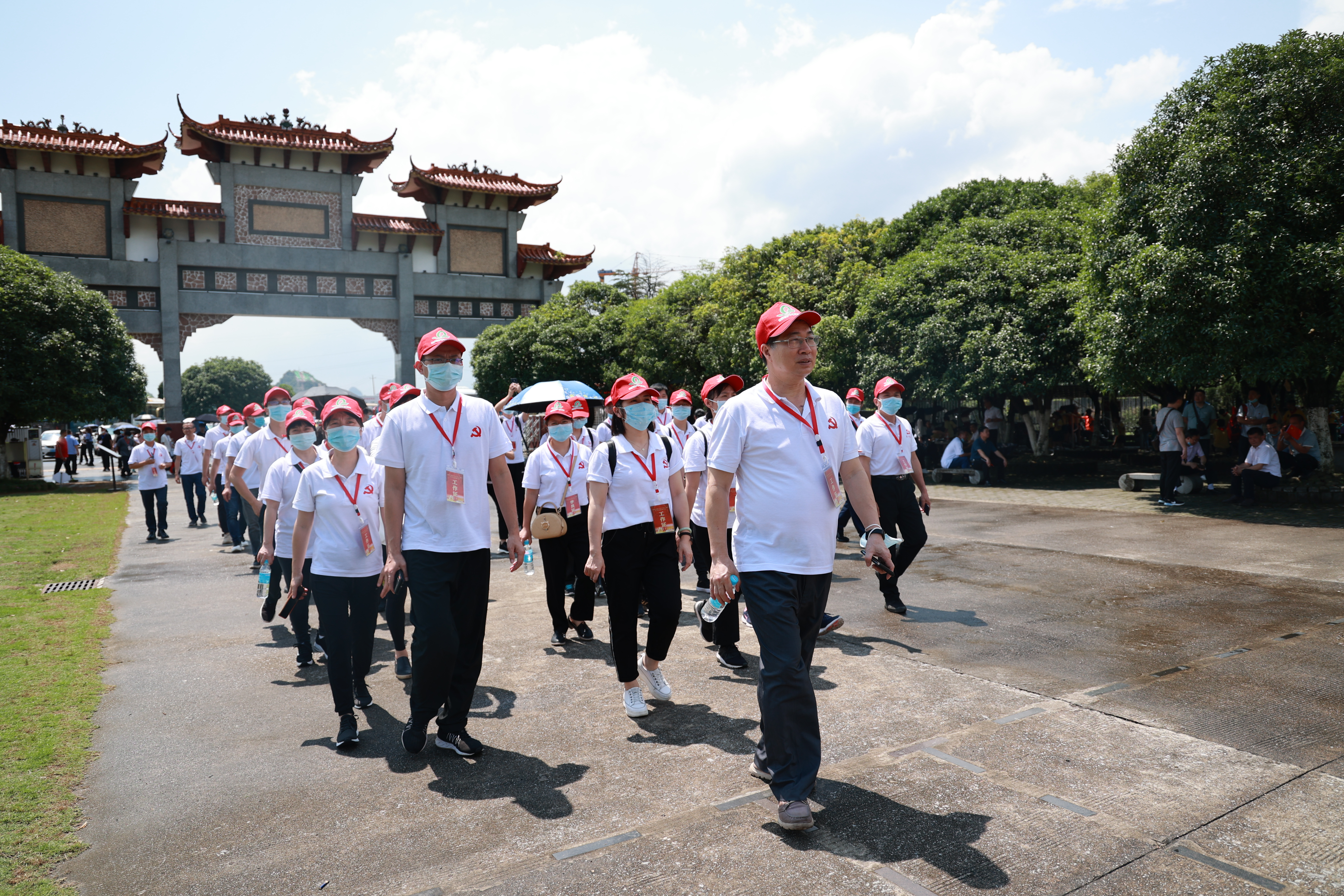 紧跟习总书记脚步 学习湘江战役历史 传承长征精神 —市中医医院党委组织基层党组织书记、党务干部赴桂林红色教育基地开展党史教育活动